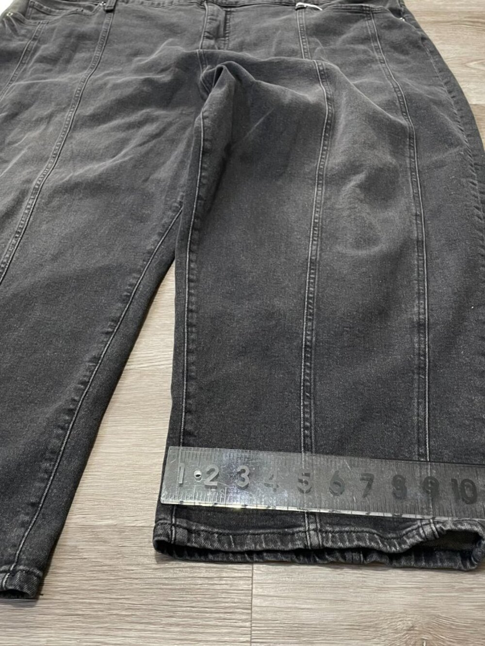 Barrel Leg Jeans 24W - Picture 3 of 14